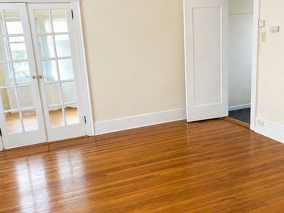 5th image of 50 N Clinton Ave APT 2