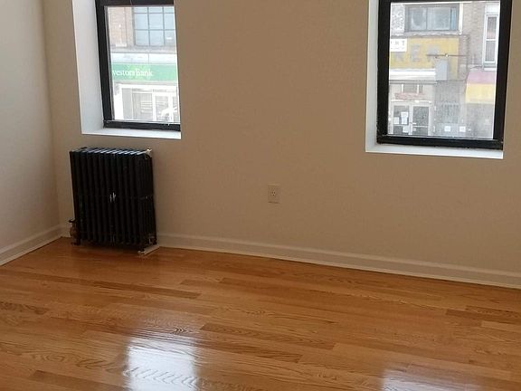 4th image of 2540 Ocean Ave APT B3