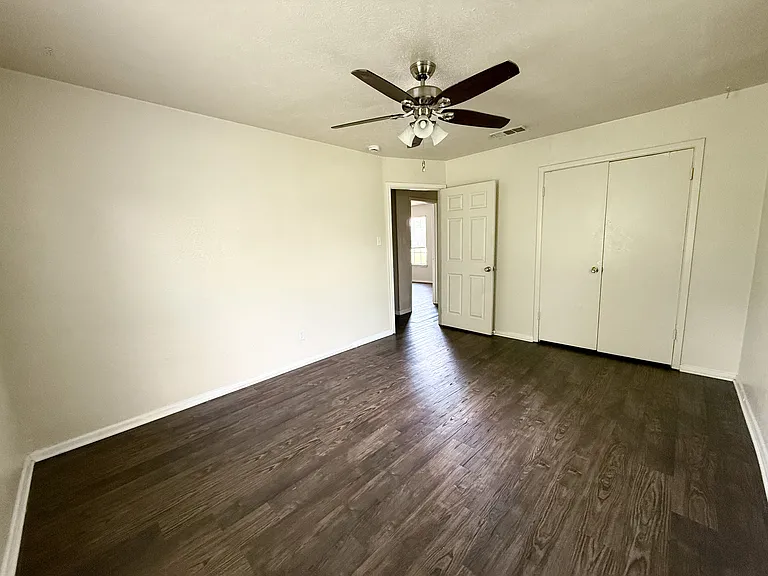 3525 Country Club Rd — Photo 11
