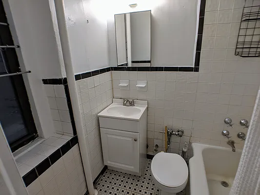 Rented by Guidance Realty Corp. | media 12