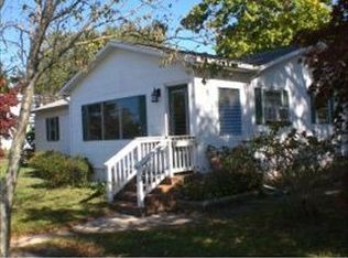 35 Jennings Rd, Manahawkin, NJ 08050