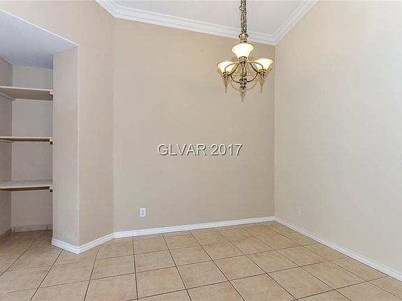 5th image of 621 Bullwhip Ct