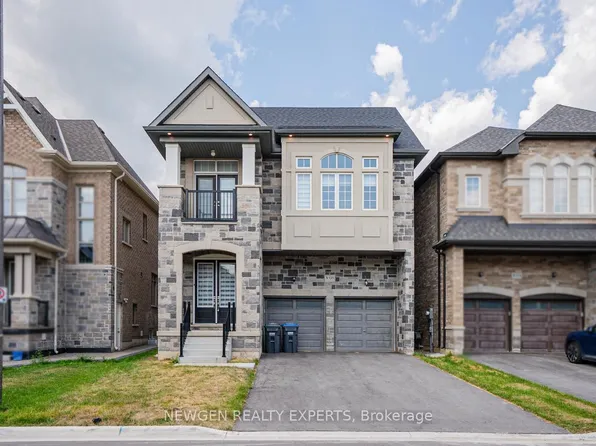 68 Stowmarket St, Caledon, ON L7C 4B1