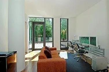 Rented by Sumitomo Real Estate Sales