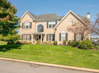 6 Cameron Ct, Exton, PA 19341