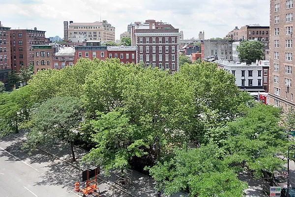 Rented by Brown Harris Stevens | media 17