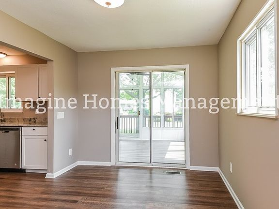 5th image of 8979 Birchwood Dr