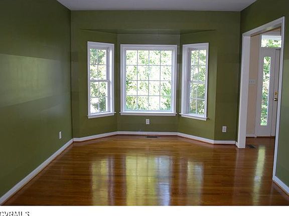 5th image of 9517 Fawn Park Ln