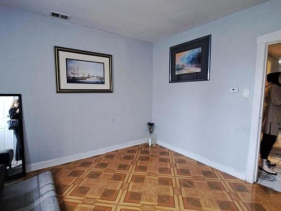 3rd image of 2254 N Parkside Ave
