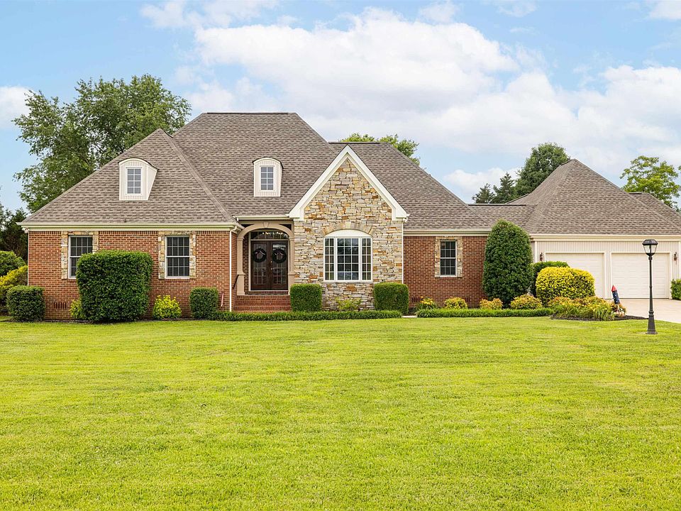 1st image of 130 Camden Way