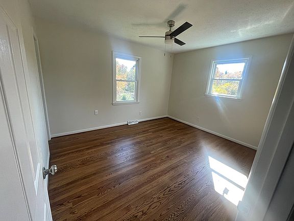 5th image of 175 Westmore Dr