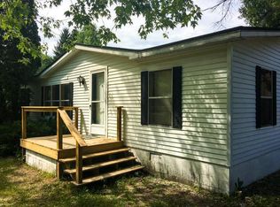 9739 E Broomfield Rd, Mount Pleasant, MI 48858