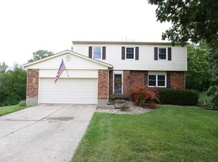 7887 Red Fox Dr, West Chester, OH 45069