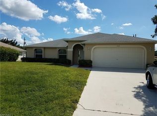 306 SE 7th St, Cape Coral, FL 33990