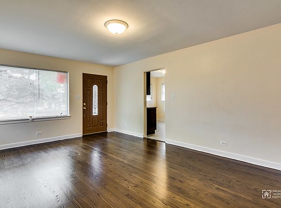 4th image of 554 49th Ave