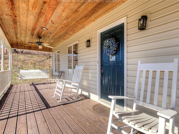 3rd image of 1654 White Oak Dr