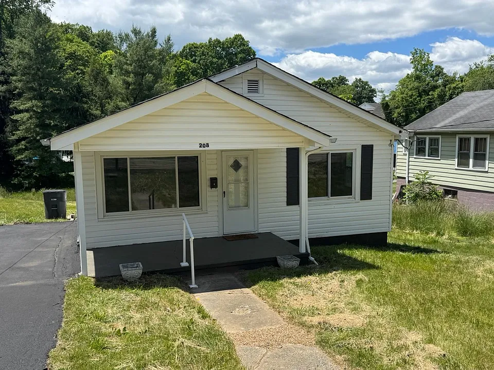 208 Gravely Rd