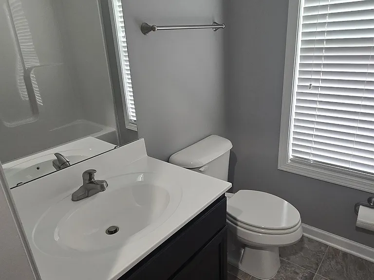 143 Ledgebrook Ln — Photo 34