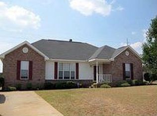 107 Kentucky Ct, Prattville, AL 36066