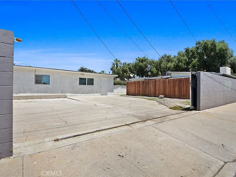 3008 N Arrowhead Ave #A — Photo 12