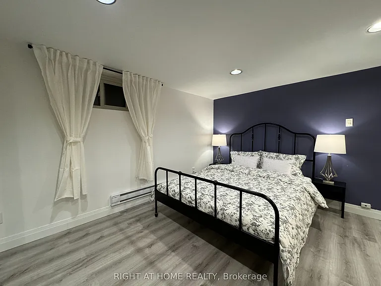 1196 Avenue Rd #BASEMENT — Photo 10