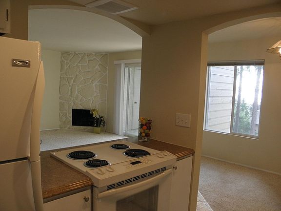 5th image of 11643 100th Ave NE #B4e