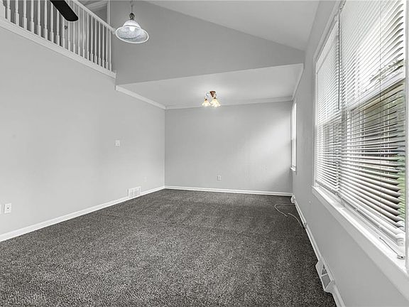 3rd image of 506 E 165th St