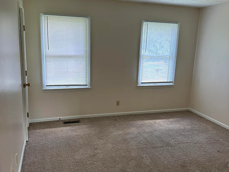 163 Landings Dr — Photo 29