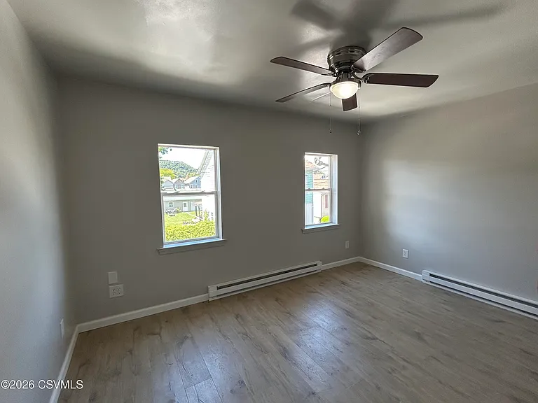 926 Edison Ave — Photo 24