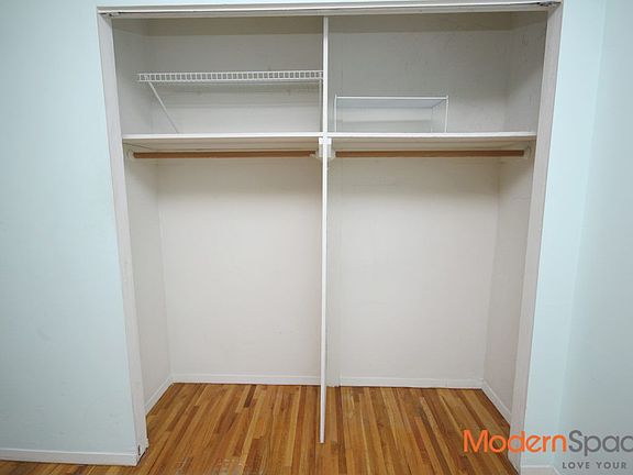 5th image of 3064 30th St APT 1R