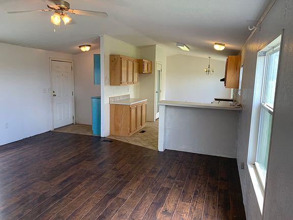 4th image of 478 Hollybrook Dr