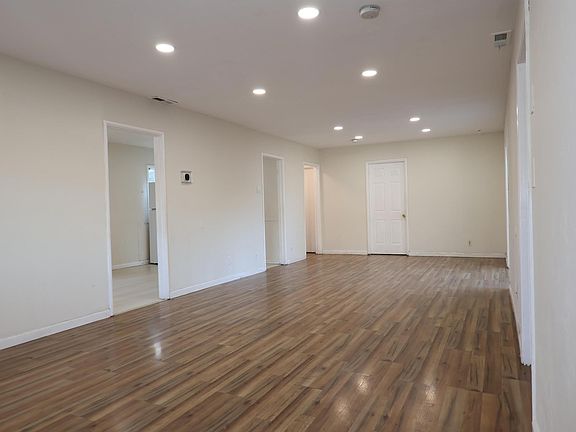 5th image of 16829 Daryl Ave