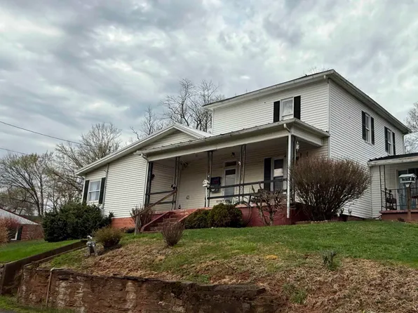 1122 E Penn Ave, Pennsboro, WV 26415