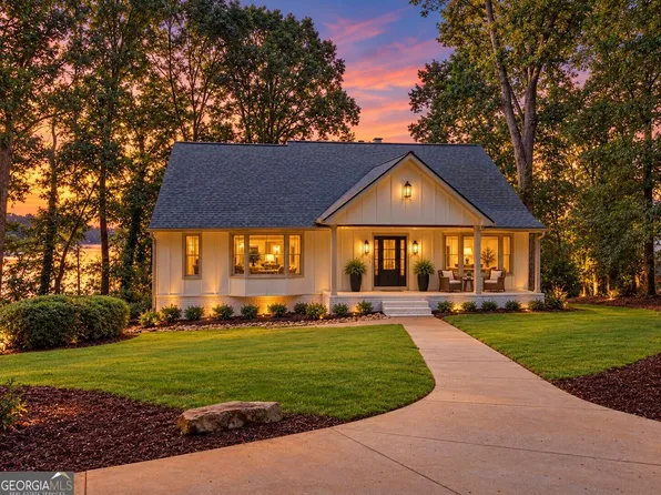 2585 Bridgewater Cir, Gainesville, GA 30506