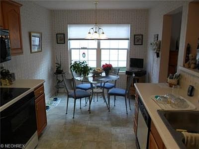 5th image of 7484 Willow Woods Dr #7A