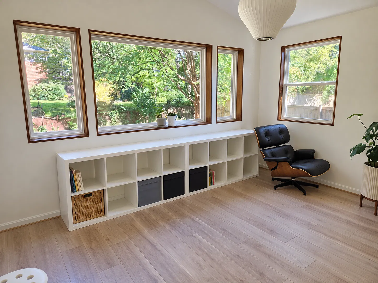 4 bed, 2028 sqft, $3,700 — Photo 2