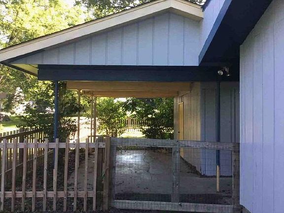 3rd image of 103 Kim Dr