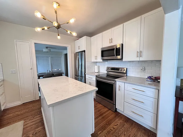 2355 Cherry St — Photo 31