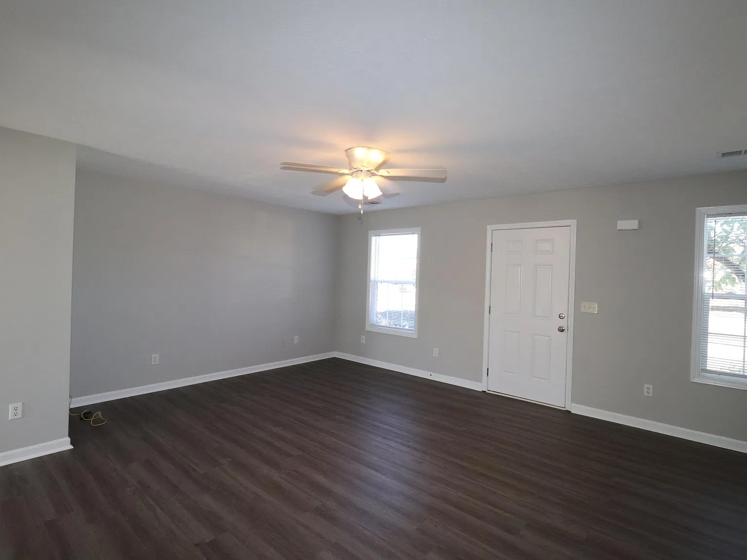 4 bed, 2.5 bath, 1672 sqft, $1,600 — Photo 4
