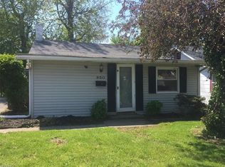 950 Bellevue Dr, Willoughby, OH 44094