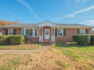 7386 Barnette Ave, Mechanicsville, VA 23111