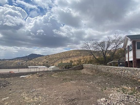 4th image of 3224 Sands Ave