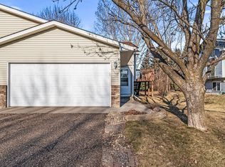 6245 Kahler Dr NE, Albertville, MN 55301