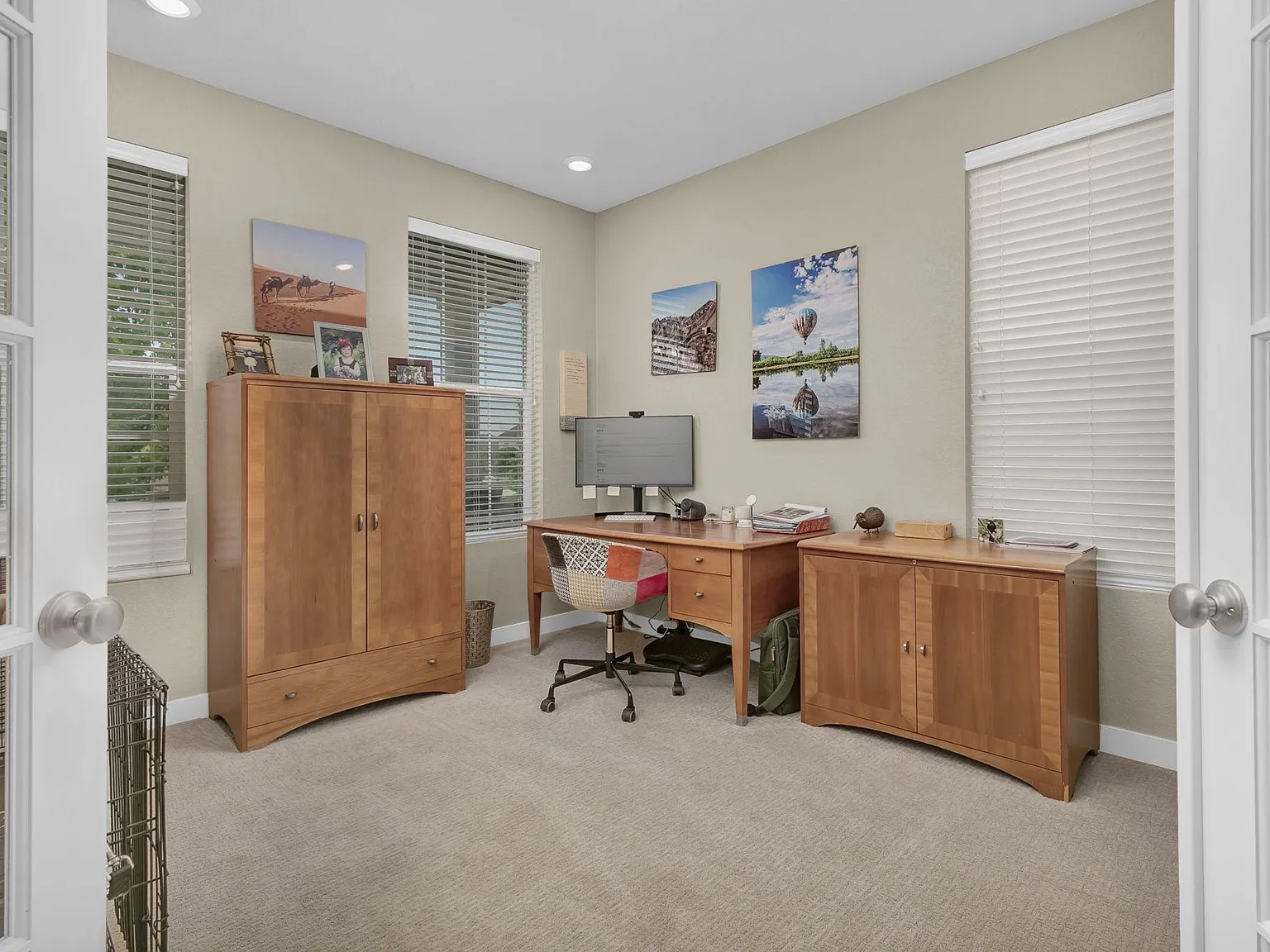 4 bed, 3590 sqft, $4,100 — Photo 3
