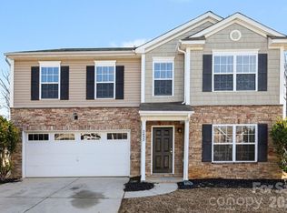 2432 Sweet Birch Ct, Gastonia, NC 28054