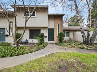 585 Leeward Way, Sacramento, CA 95831