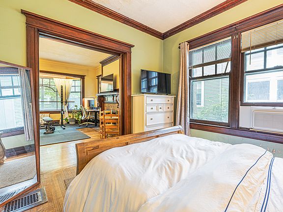 3rd image of 247 Culver Rd Unit 1