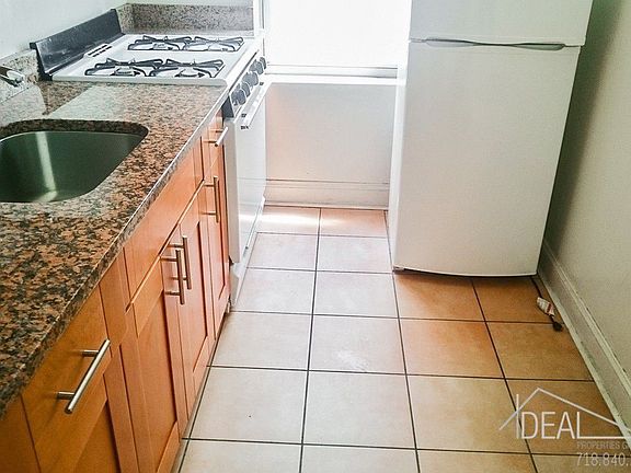 2nd image of 846 50th St APT 3B