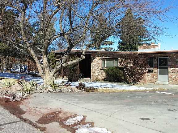 2nd image of 840 Camino Encantado