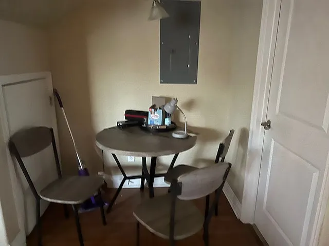3 bed, 1250 sqft, $800 — Photo 3